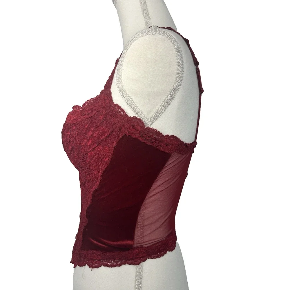 Victoria's Secret Vintage Cranberry Lace & Velvet Corset Bustier set 36/ S panty